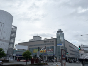 山形駅前