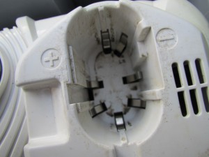 バッテリー差込口
